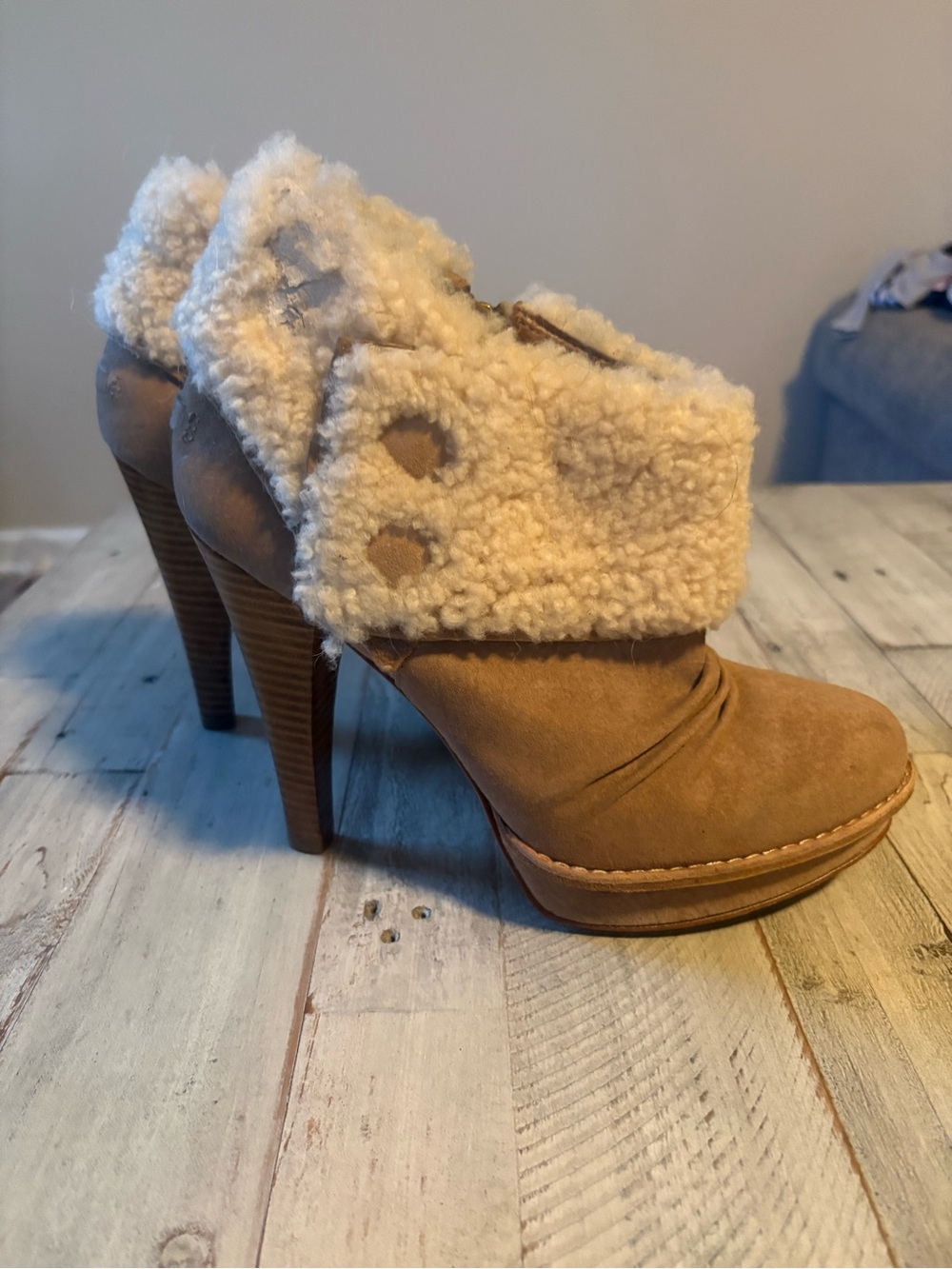UGG Tan Suede Wool Fold-Over High Heel Booties with Zip Closure Size 9